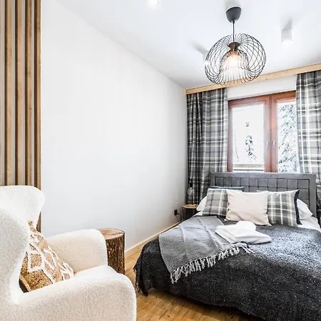 Apartman Forrest Pardalowka